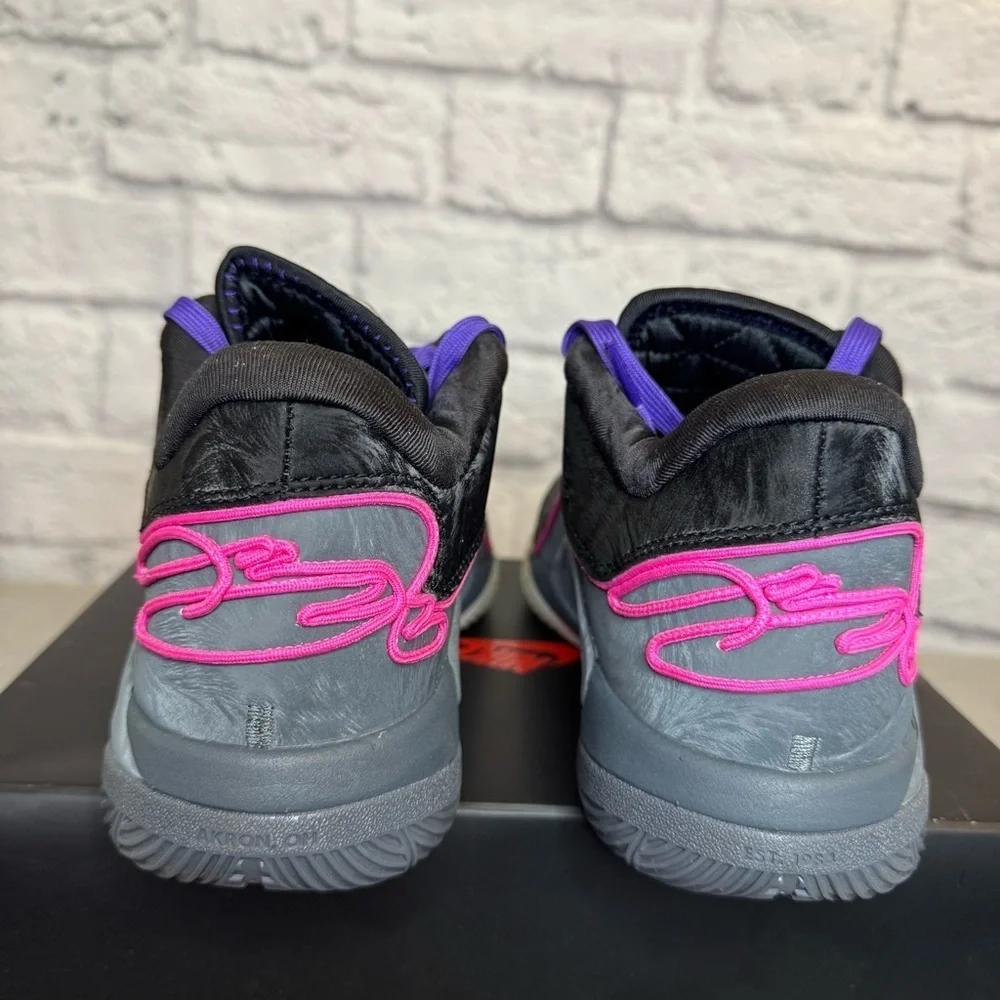 Nike Lebron XXII Basketball Shoes 'Blacklight' (FZ1095-001) Size 8.5